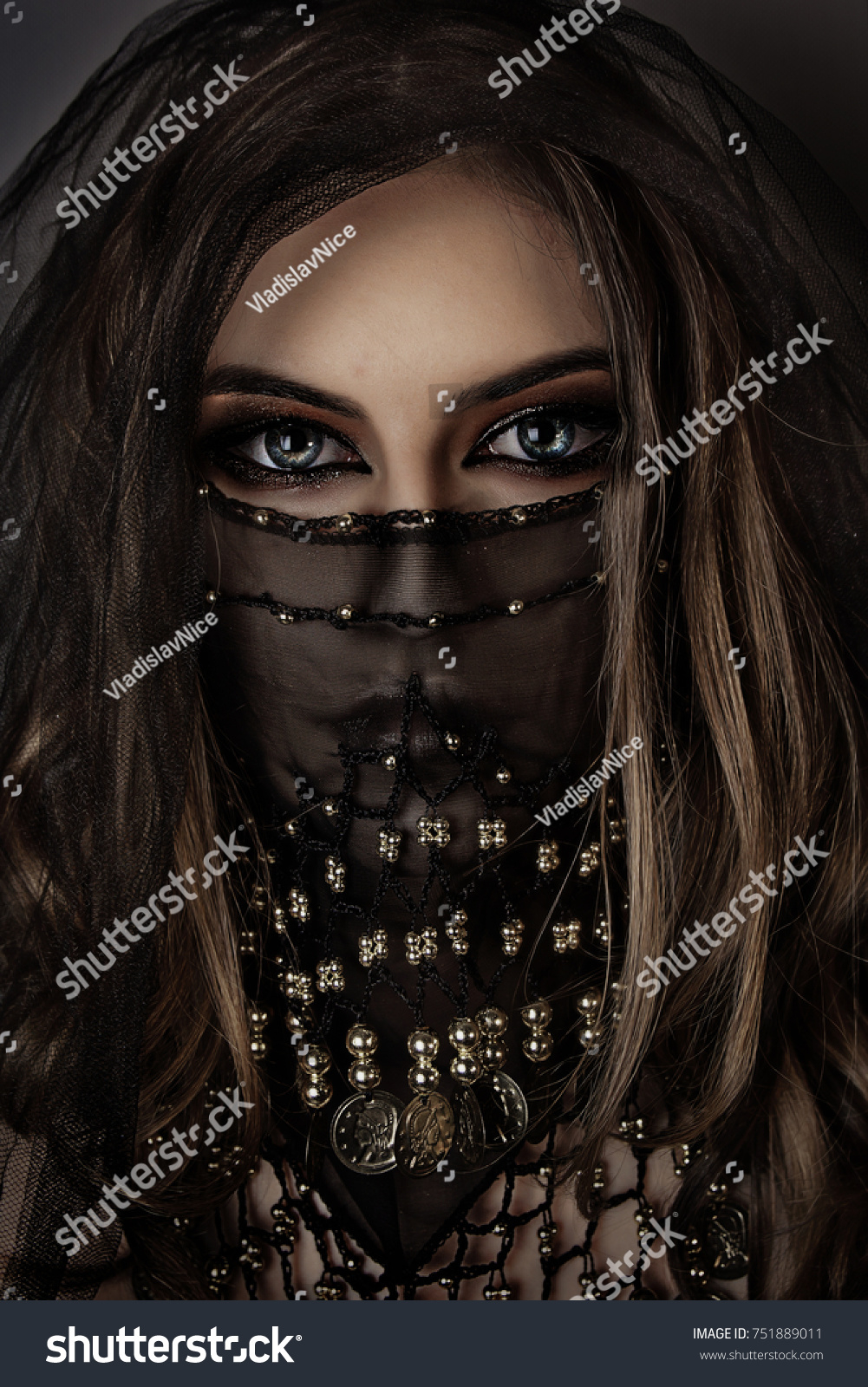 Arab Women Eye Makeup Beautiful Smoky Eyes Portrait Arabic Women Stock Photo Edit Now