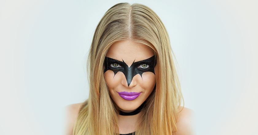 Batgirl Eye Makeup Ideas Find The Best Halloween Makeup Tutorials Hacks Loral Paris