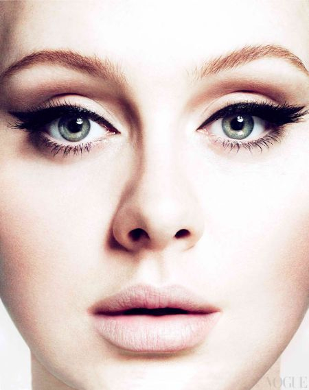 Big Cat Eye Makeup These Celebrities Pull Off The Beautiful Cat Eye Look Comodynes Usa