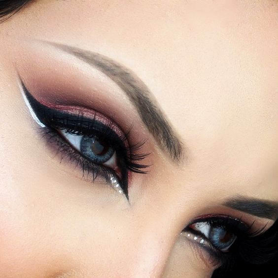 Black And Pink Eye Makeup Pink Eye Makeup With Black And White Accents Ladystyle