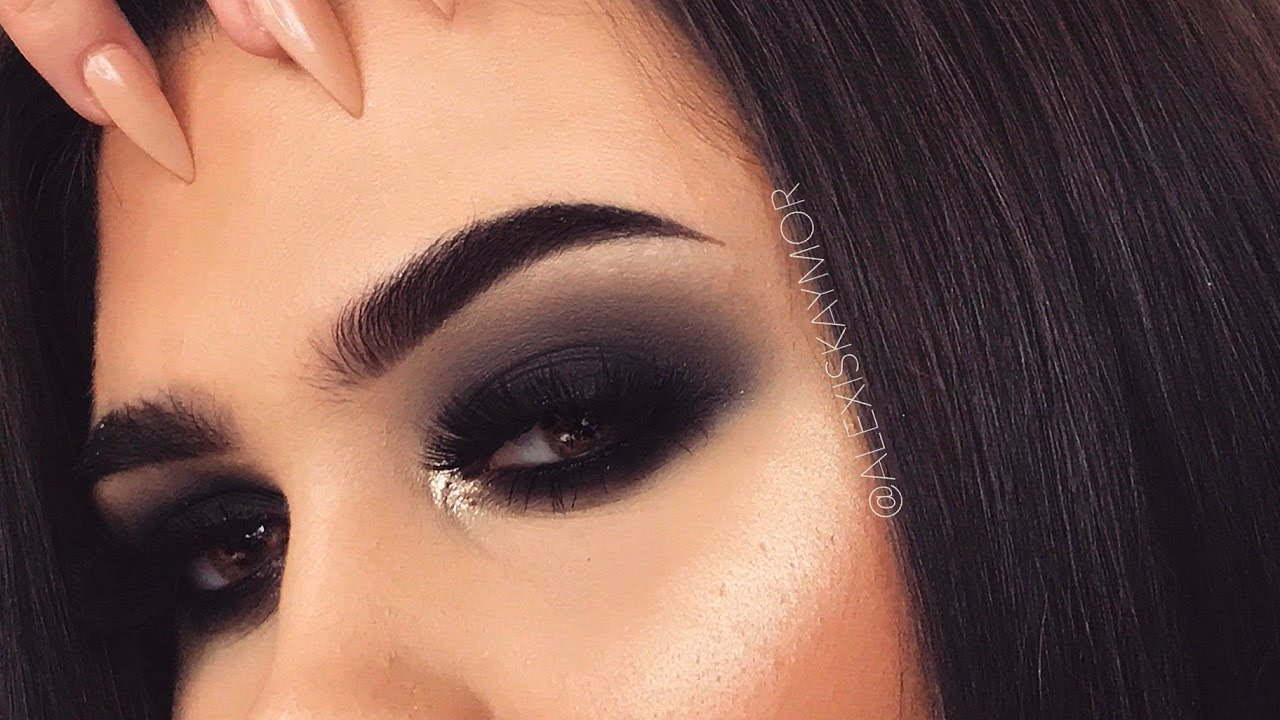 Black Smokey Eye Makeup Classic Black Smokey Eye Makeup Tutorial Youtube