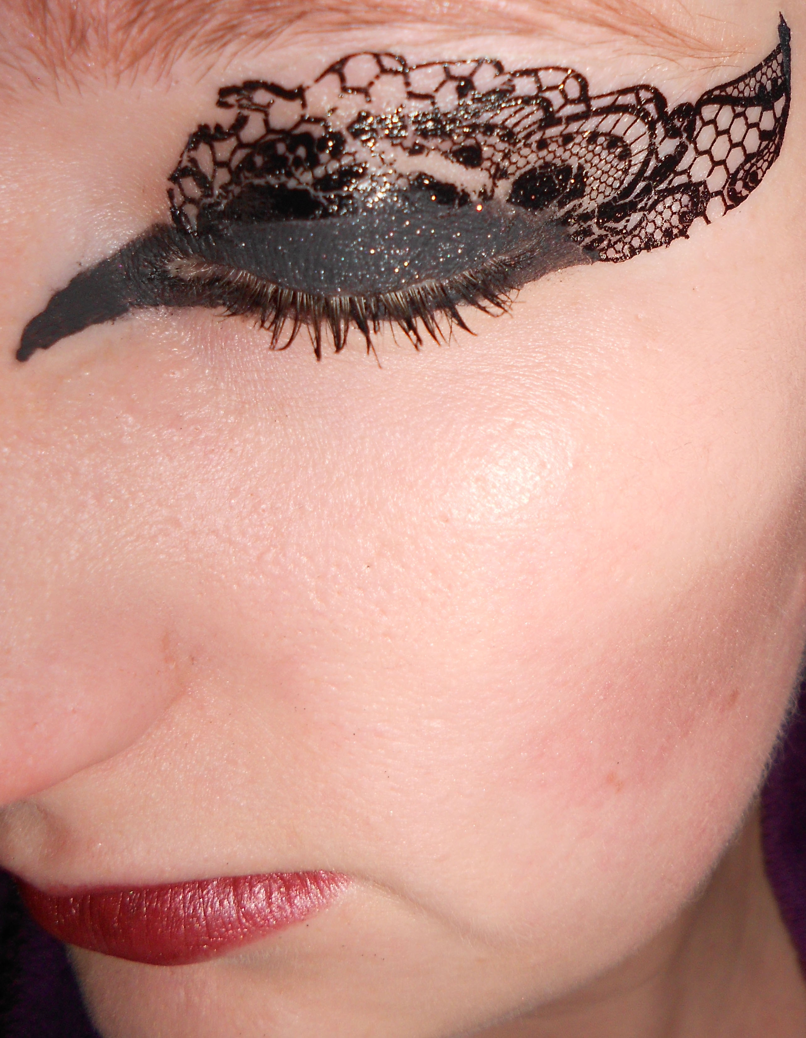 Black Swan Eye Makeup Halloween Costume Black Swan English Rose From Manchesters Blog
