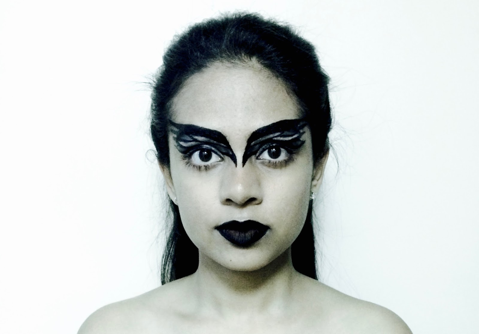 Black Swan Eye Makeup Halloween Makeup Tutorial Black Swan The Vera Vault