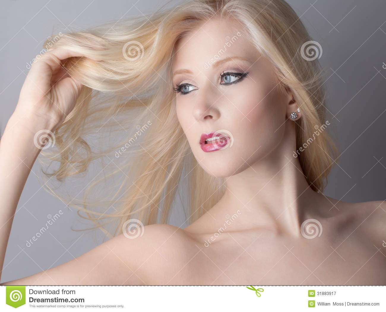 Blonde Hair Blue Eyes Makeup Blonde Hair Blue Eyes Stock Image Image Of Blue Long 31883917