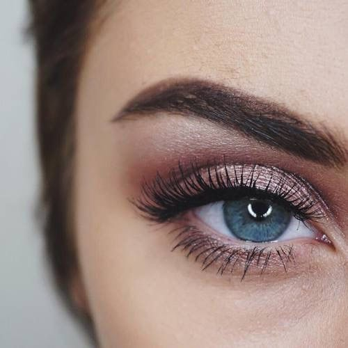 Blue Eyes Eye Makeup 5 Ways To Make Blue Eyes Pop With Proper Eye Makeup Her Style Code