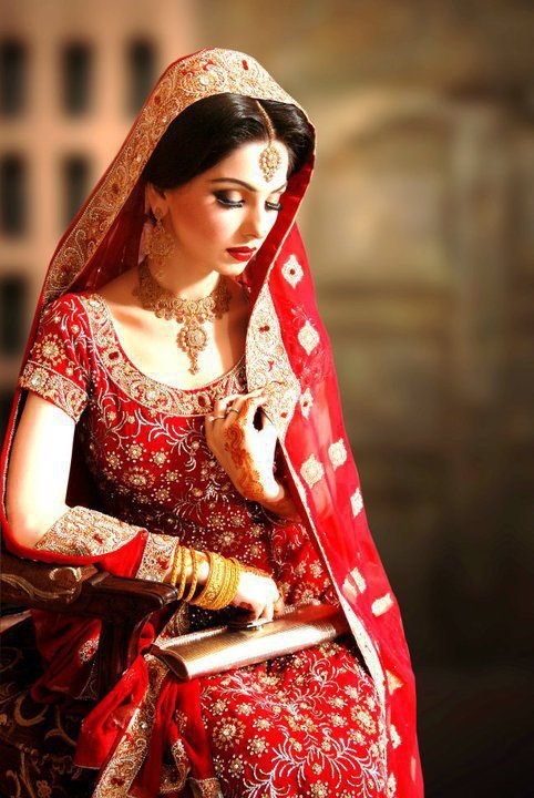 Bridal Red Eye Makeup Asian Pakistani Bridal Eye Makeup Made Easy In 10 Simple Steps