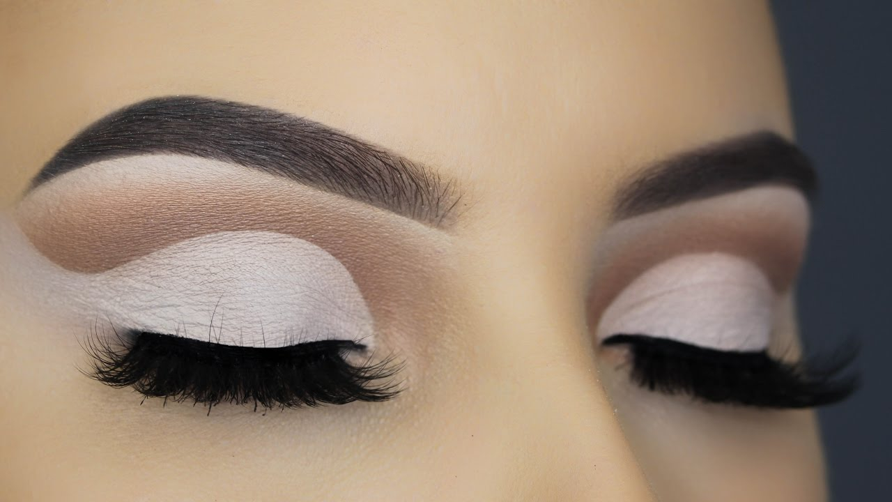 Cut Crease Eye Makeup Easy Cut Crease Tutorial For Beginners Youtube