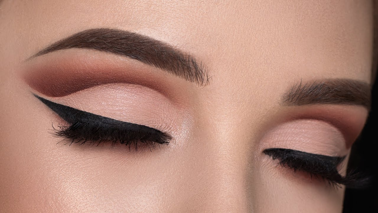 Cut Crease Eye Makeup Secret Tricks To Create A Flawless Cut Crease Eyeshadow Girlyvirly