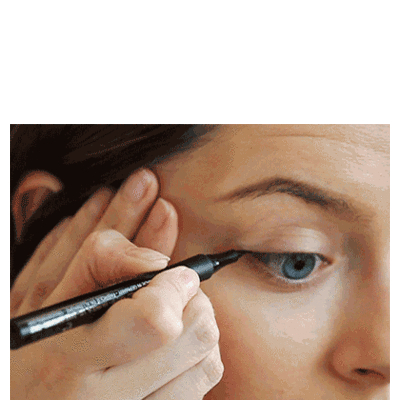 Cute Cat Eye Makeup How 3 Women Get The Perfect Cat Eye In Gif Form Allure
