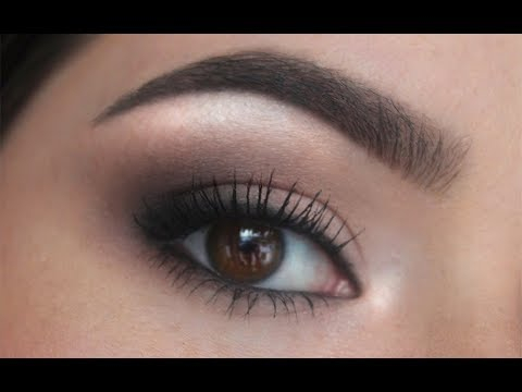 Dark Eye Makeup Step By Step Simple Smokey Eye For Beginners Youtube