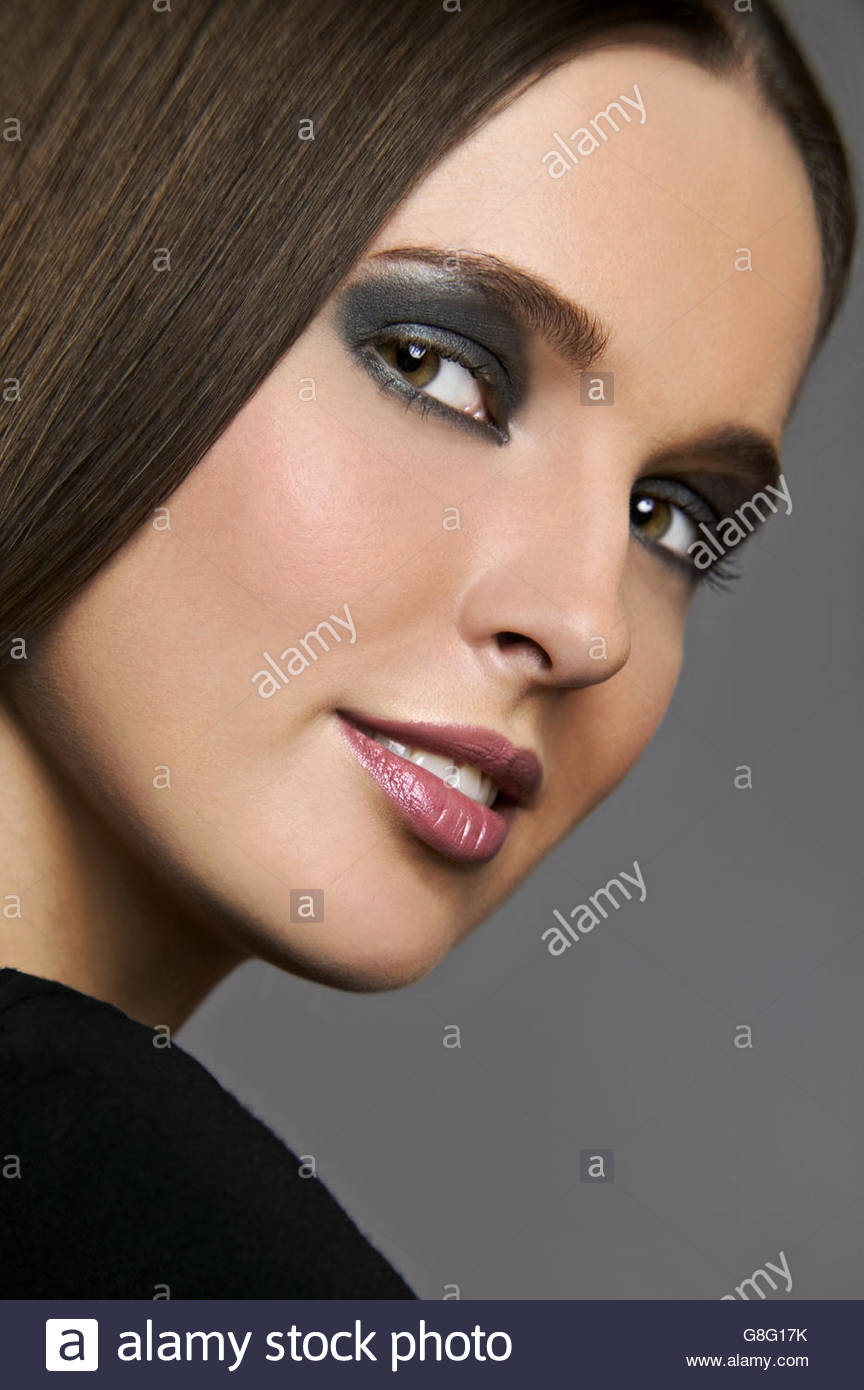 Dark Eyes Makeup Studio Shot Of Woman With Dark Eye Makeup Stock Photo 108531687 Alamy