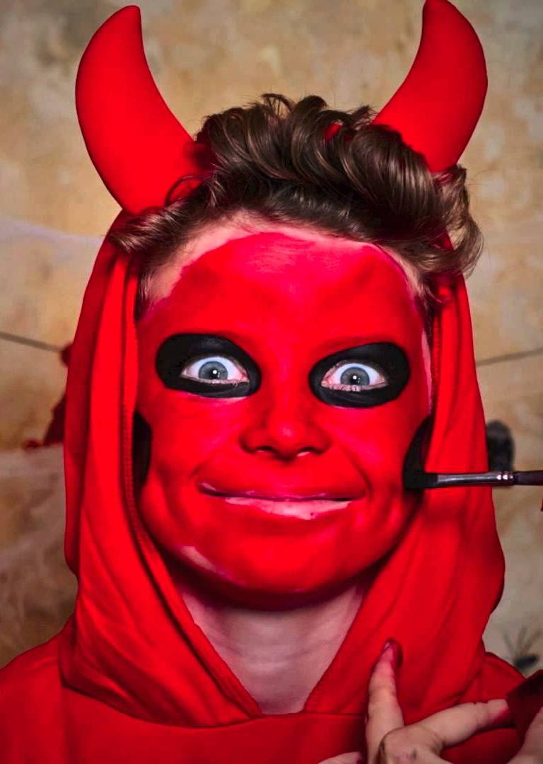 Devil Costume Eye Makeup Devil Halloween Makeup Ideas For Perfect Halloween Look A Diy Projects