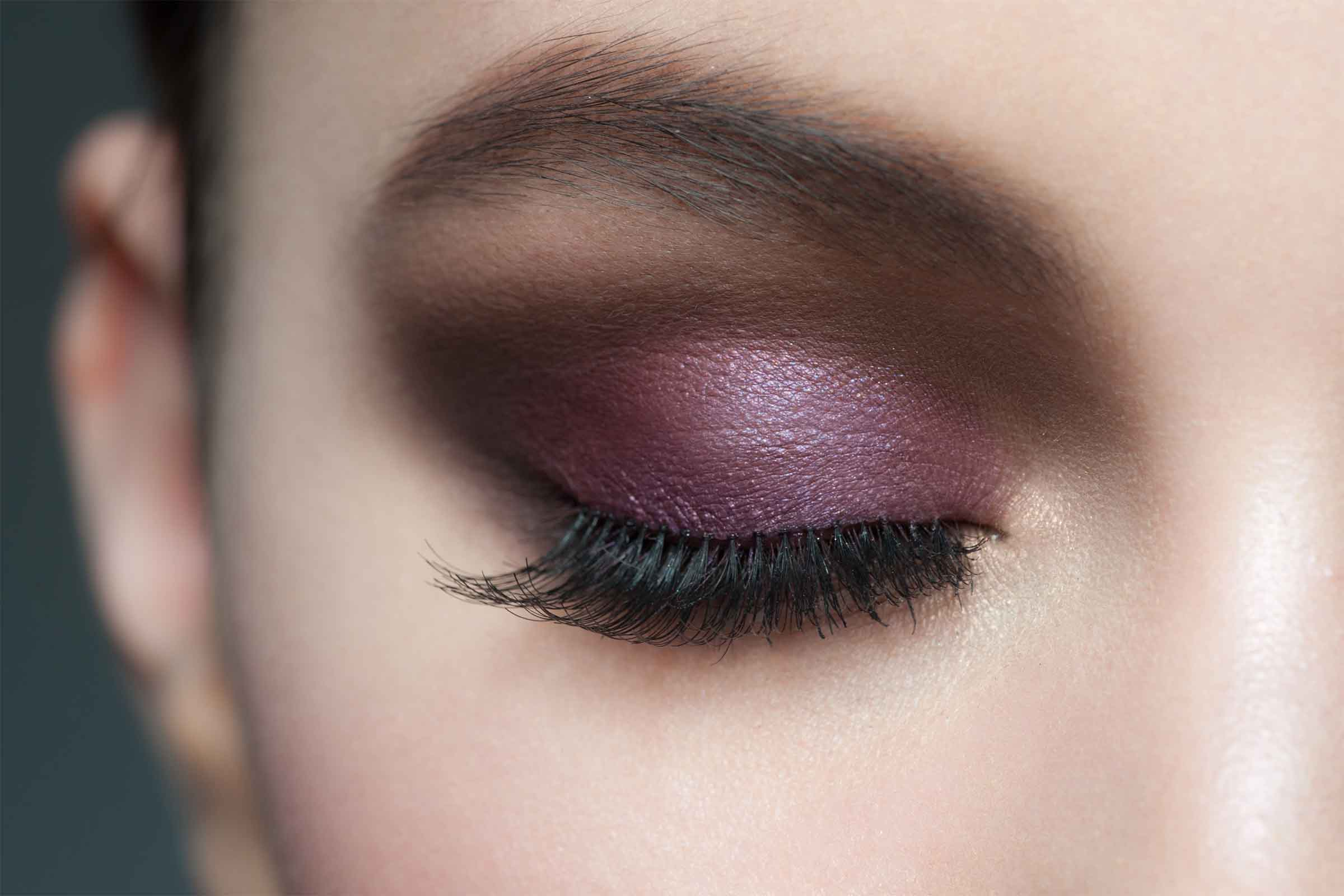 Eye Makeup For Eyes Eye Makeup Tips 7 Ways To Make Your Eyes Pop Readers Digest