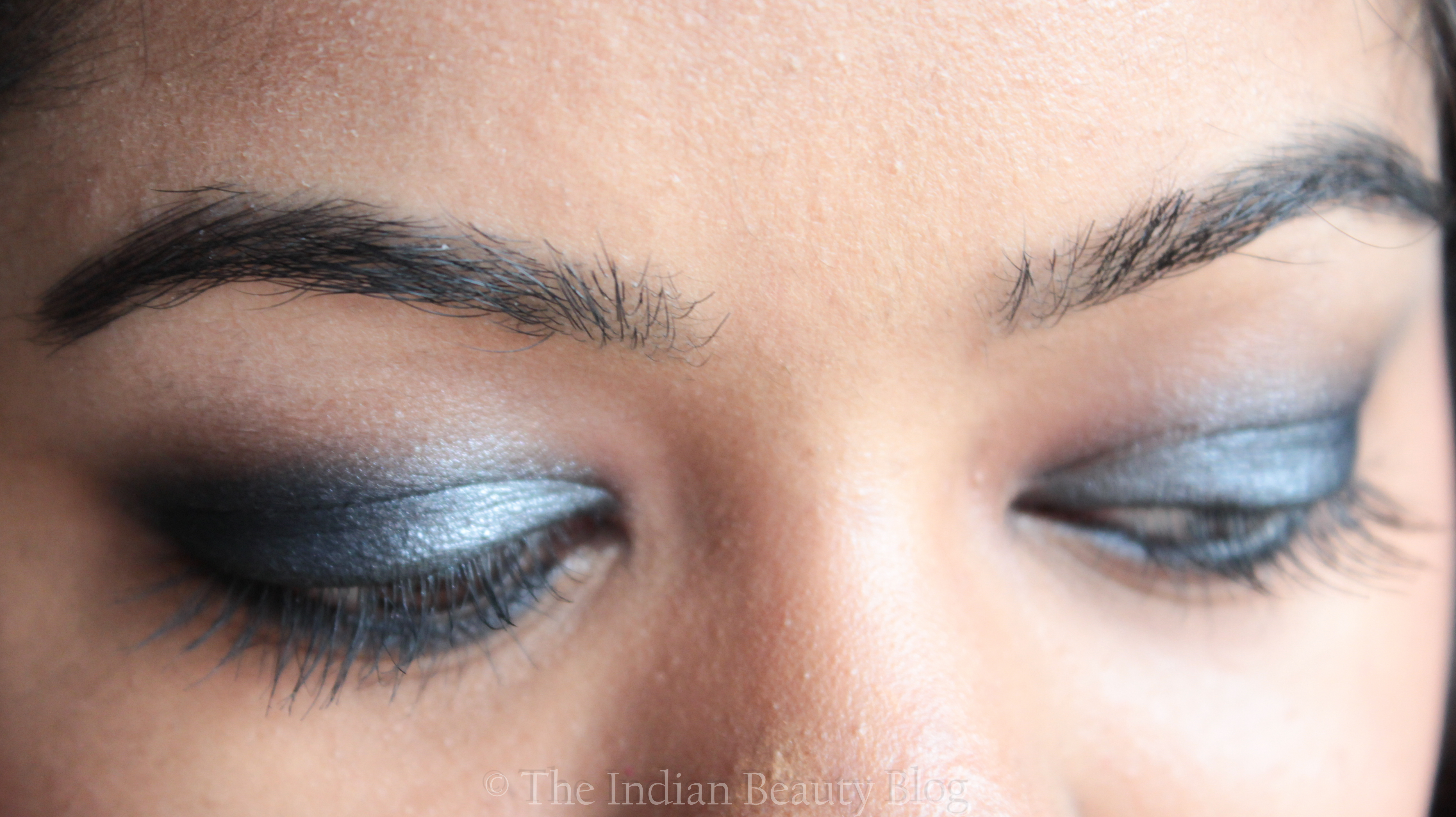 Eye Makeup For Grey Eyes Bluish Grey Smokey Eye Look