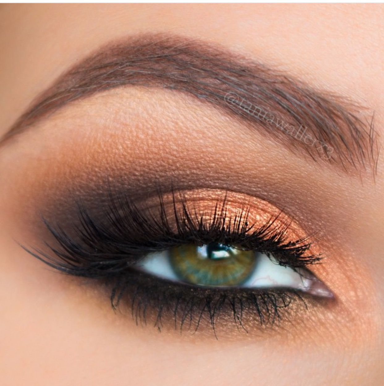 Eye Makeup For Hazel Eyes Eye Makeup Perfect For Green Eyes Makeup Pinterest