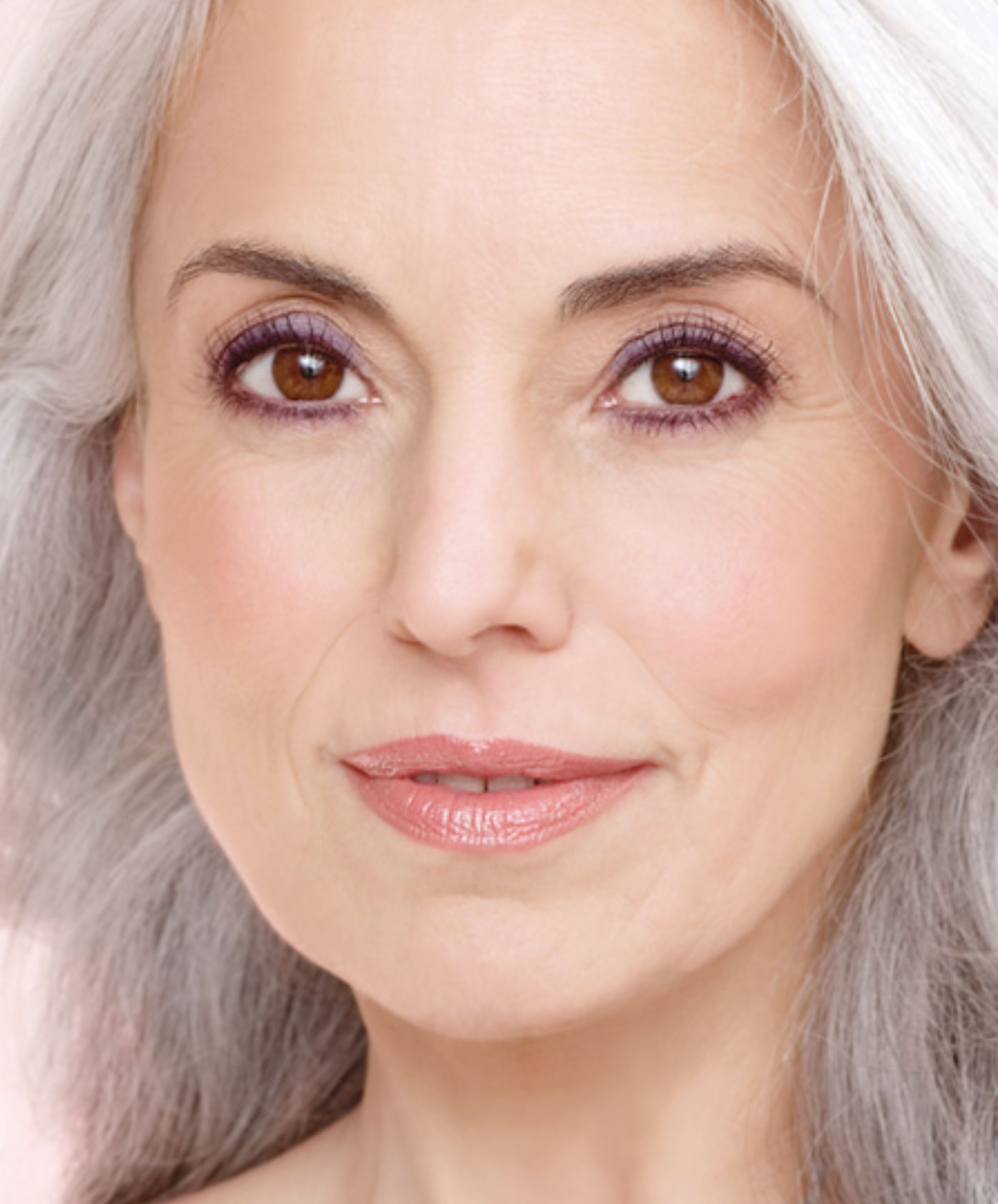 Eye Makeup For Older Women These Makeup Tips For Aging Skin Will Help Older Women Apply Makeup