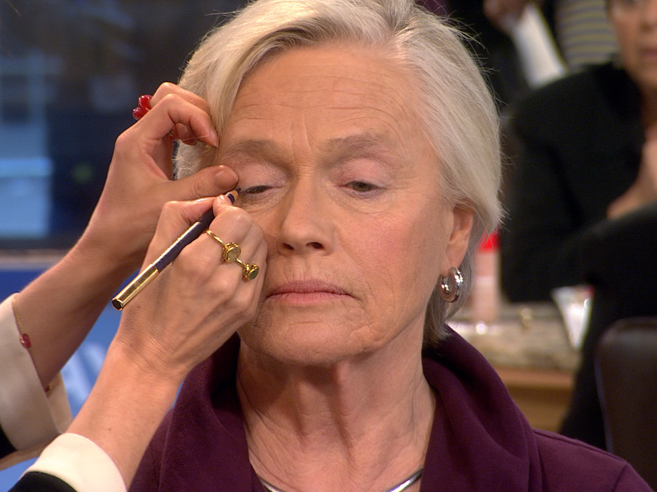 Eye Makeup Over 60 Glam Mas Makeup Tutorial For Seniors Goes Viral