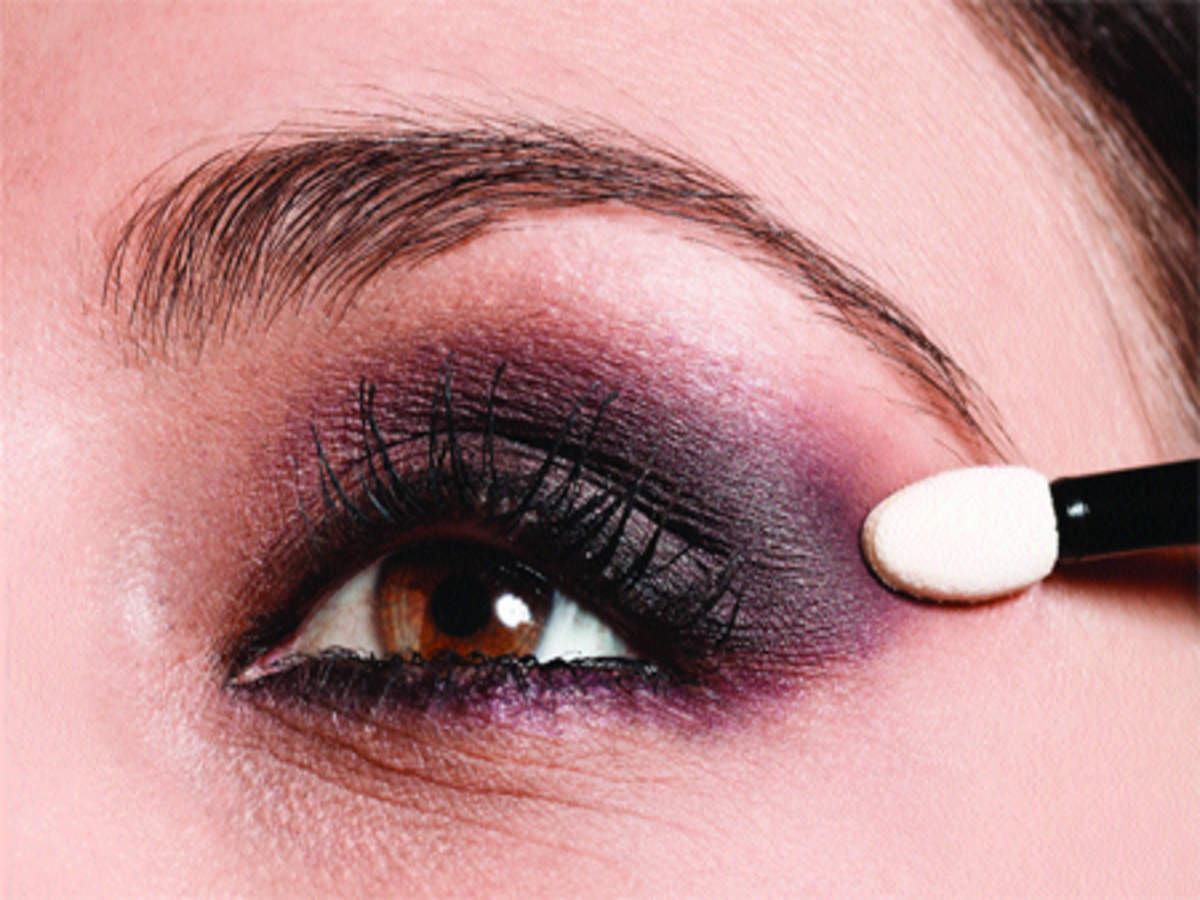 Eye Makeup Tips For Brown Eyes Eye Makeup Tips For Brown Eyes Times Of India