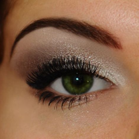 Eye Makeup Tutorial For Small Eyelids Makeup Tips For Hooded Eyes Bellatory