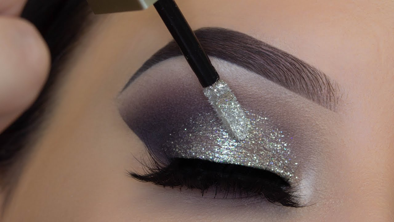 Eye With Makeup 5 Minute Glitter Eye Makeup Easiest Glitter Look Ever Youtube