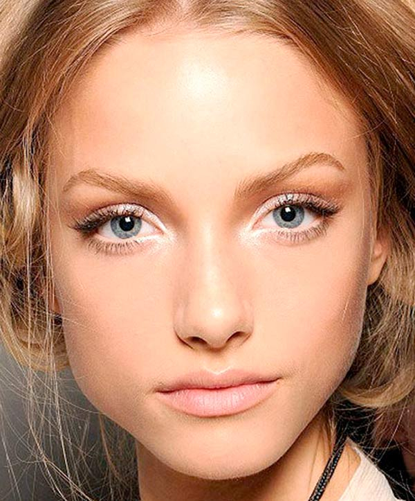 How To Brighten Your Eyes With Makeup Easy Makeup Tips To Make Your Eyes Bigger Operandi Moda