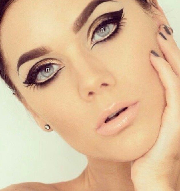 How To Do 60S Eye Makeup Best Ideas For Makeup Tutorials 60s Makeup Flashmode Worldwide
