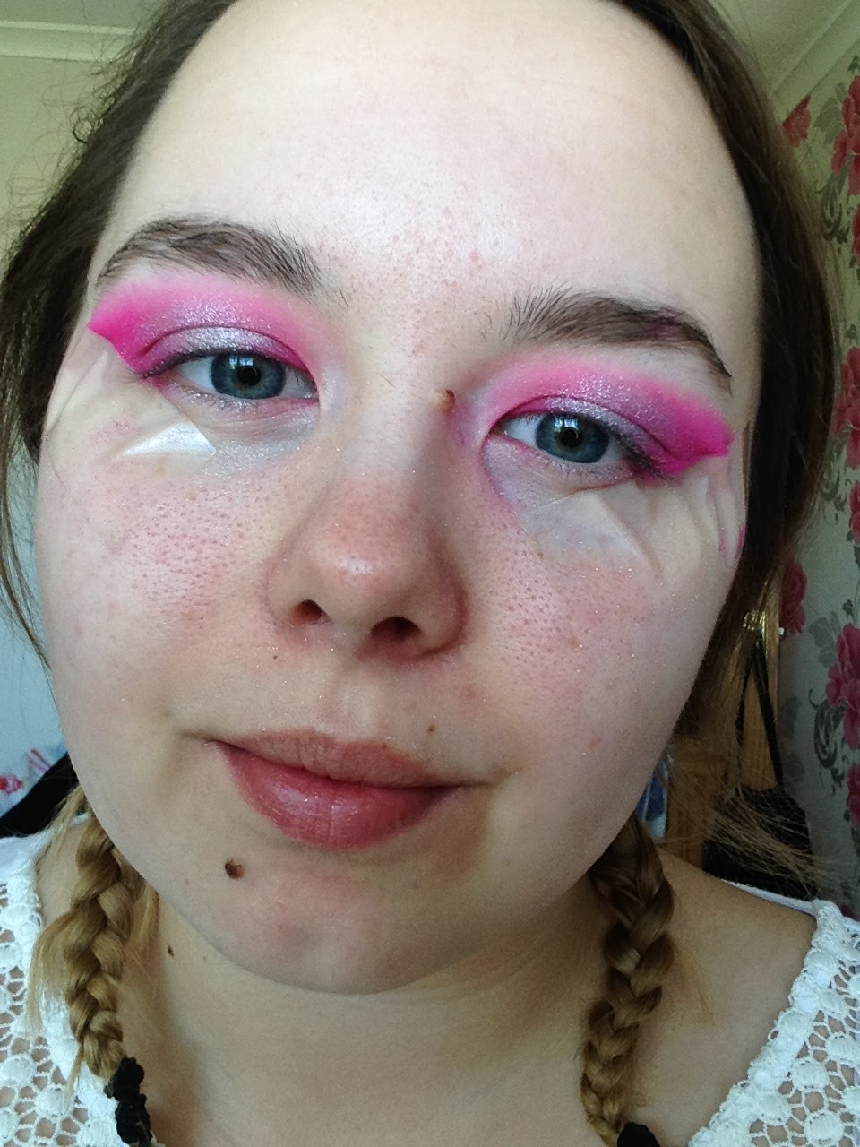 Light Silver Eye Makeup Klj Lifestyle Positivity Bold Bright And Beautiful Pink