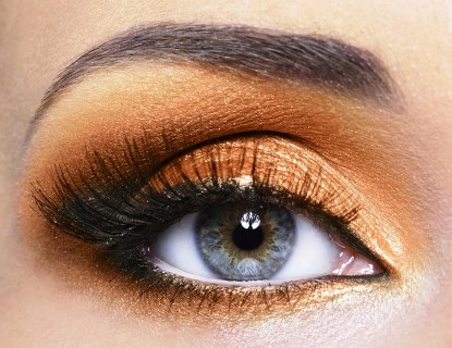 Makeup Colors For Blue Eyes 5 Ways To Make Blue Eyes Pop With Proper Eye Makeup Her Style Code