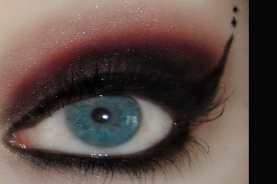 Makeup Gothic Eyes Gothic Beauty Add Some Gothic Elements To Your Makeup Ideas