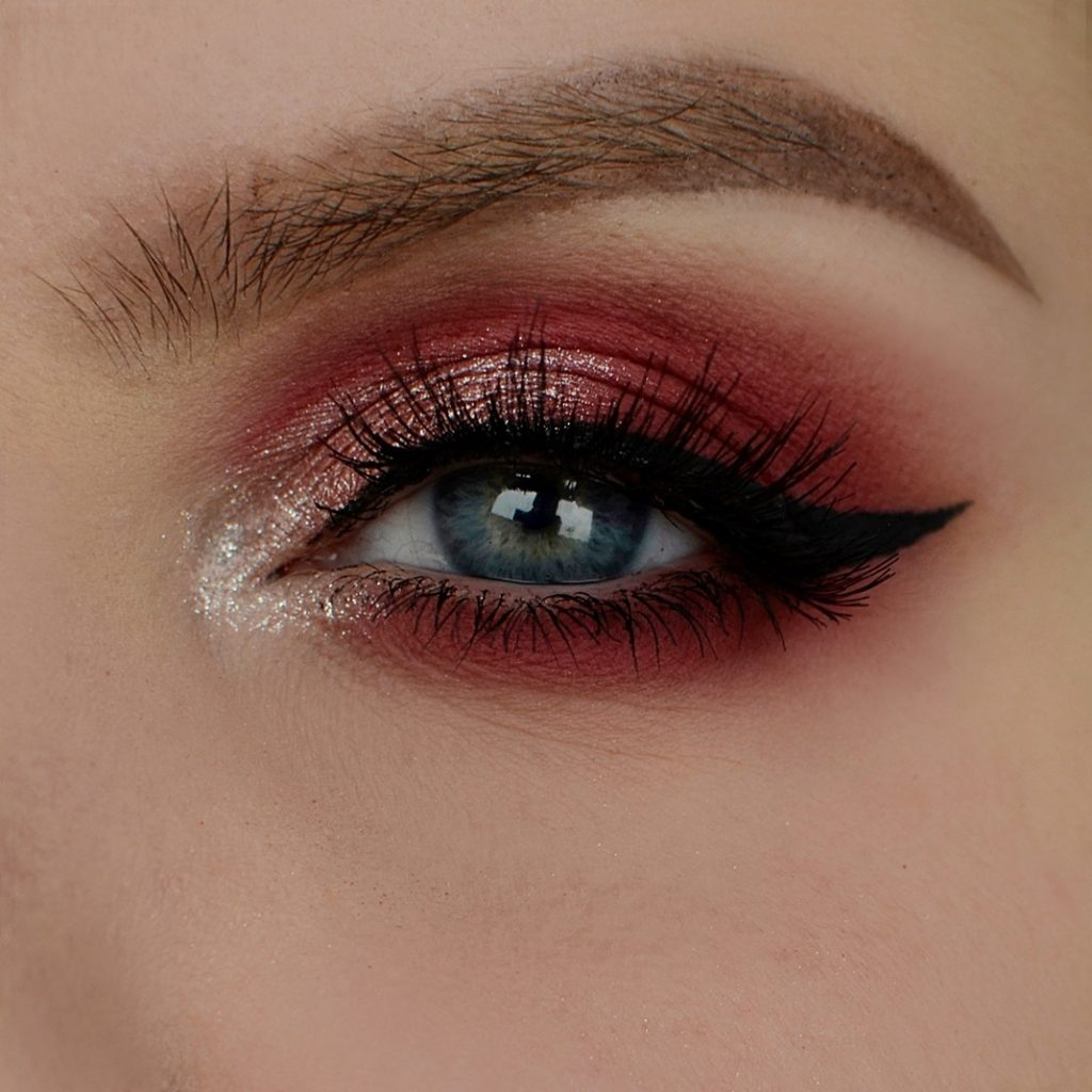 Makeup On Eyes How To Pull Off A Burgundy Red Eye Makeup Isadora Global