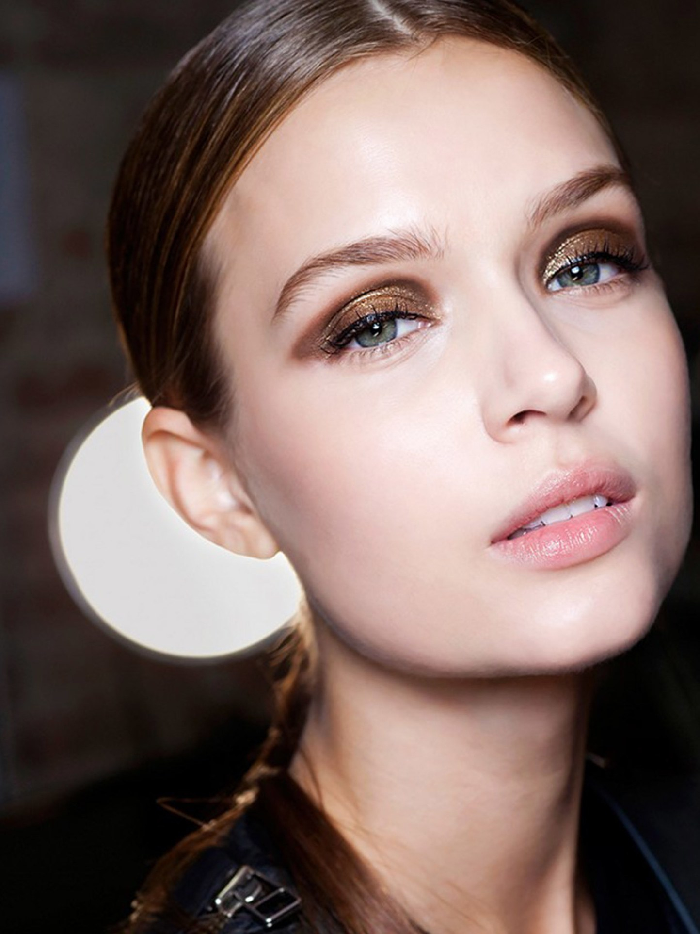 Makeup To Lighten Brown Eyes 11 Ways To Make Your Eyes Look Bigger Allure