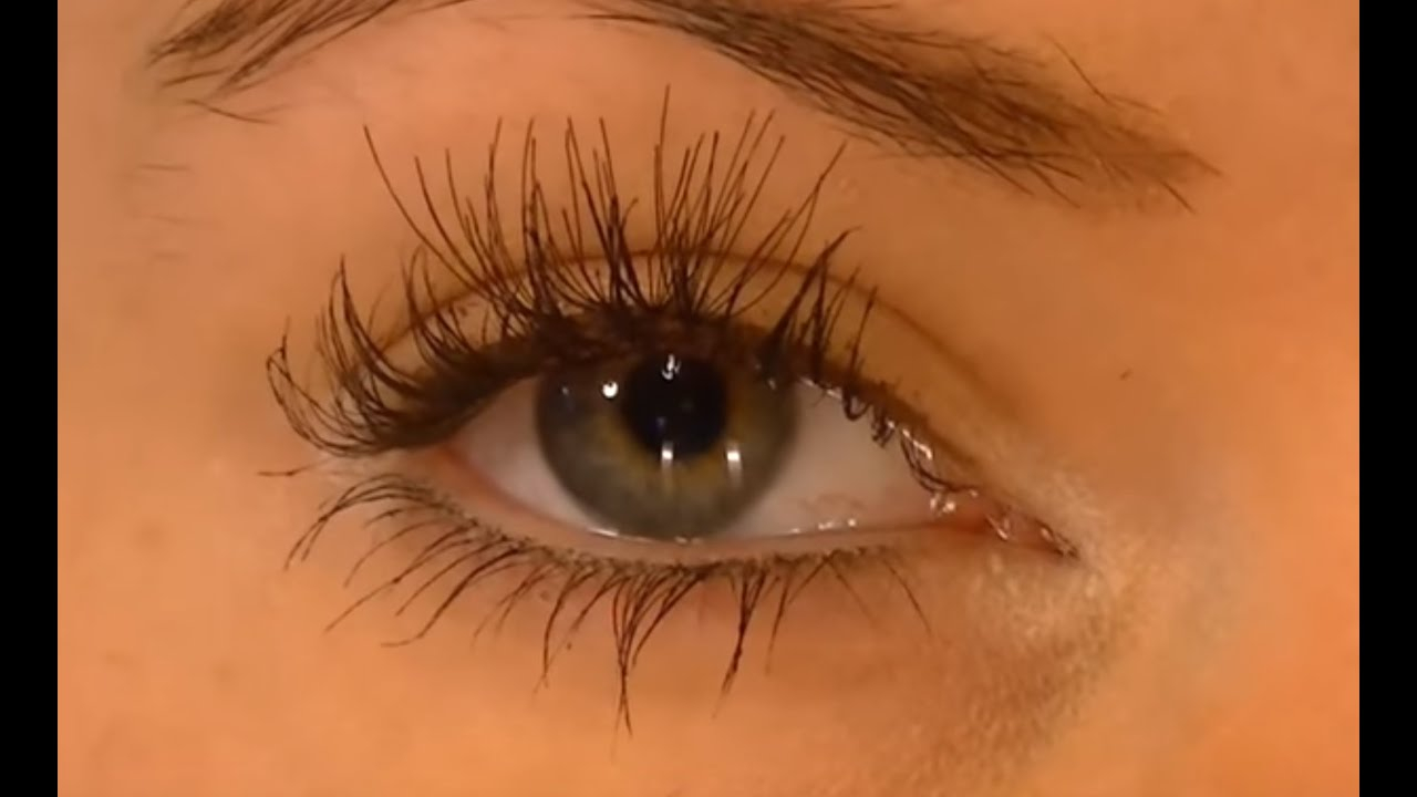 Makeup To Lighten Brown Eyes Instantly Brighten Tired Eyes Quick Makeup Tip Youtube