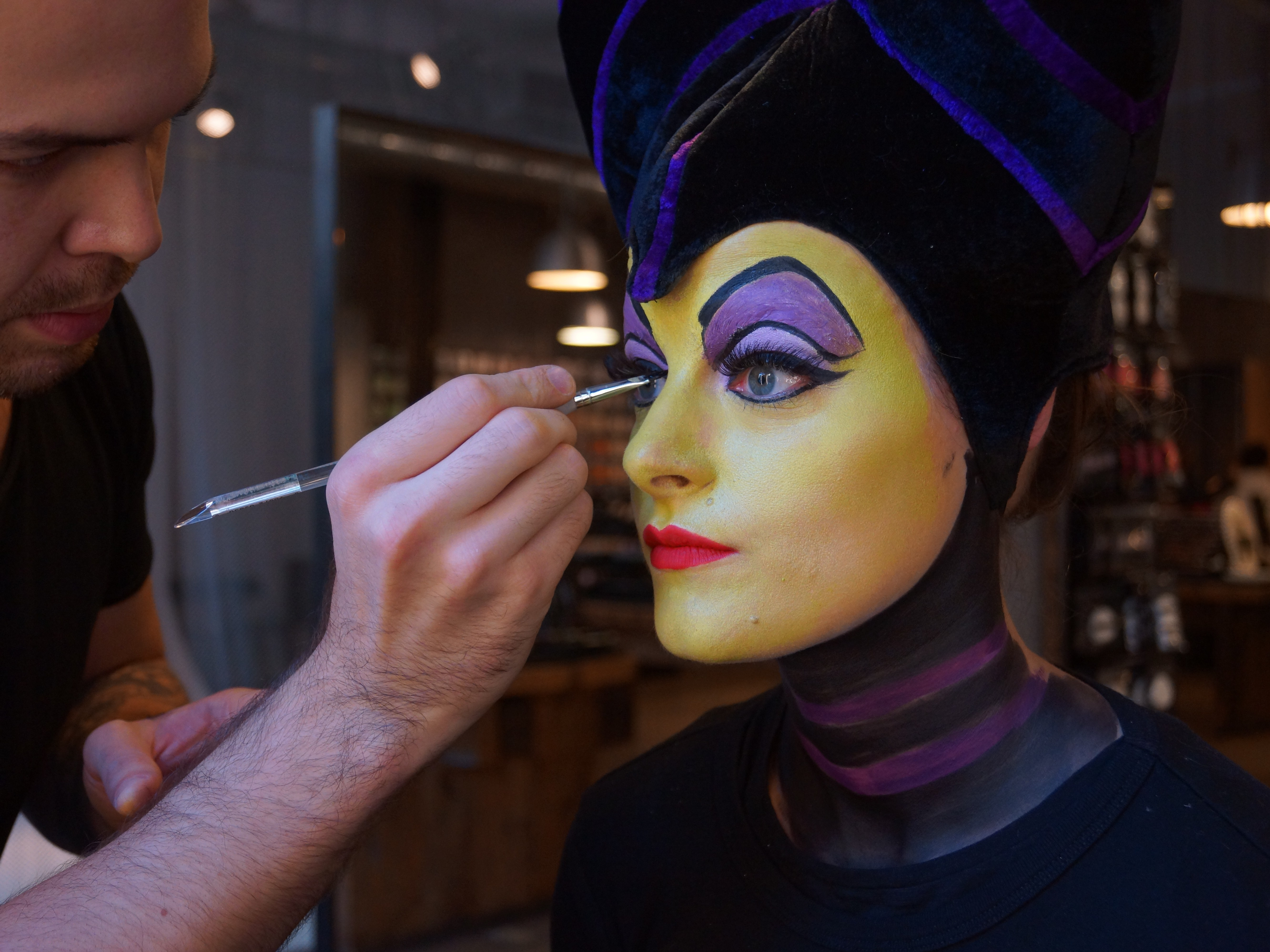 Maleficent Eye Makeup Maleficent Halloween Costume Diy Allure