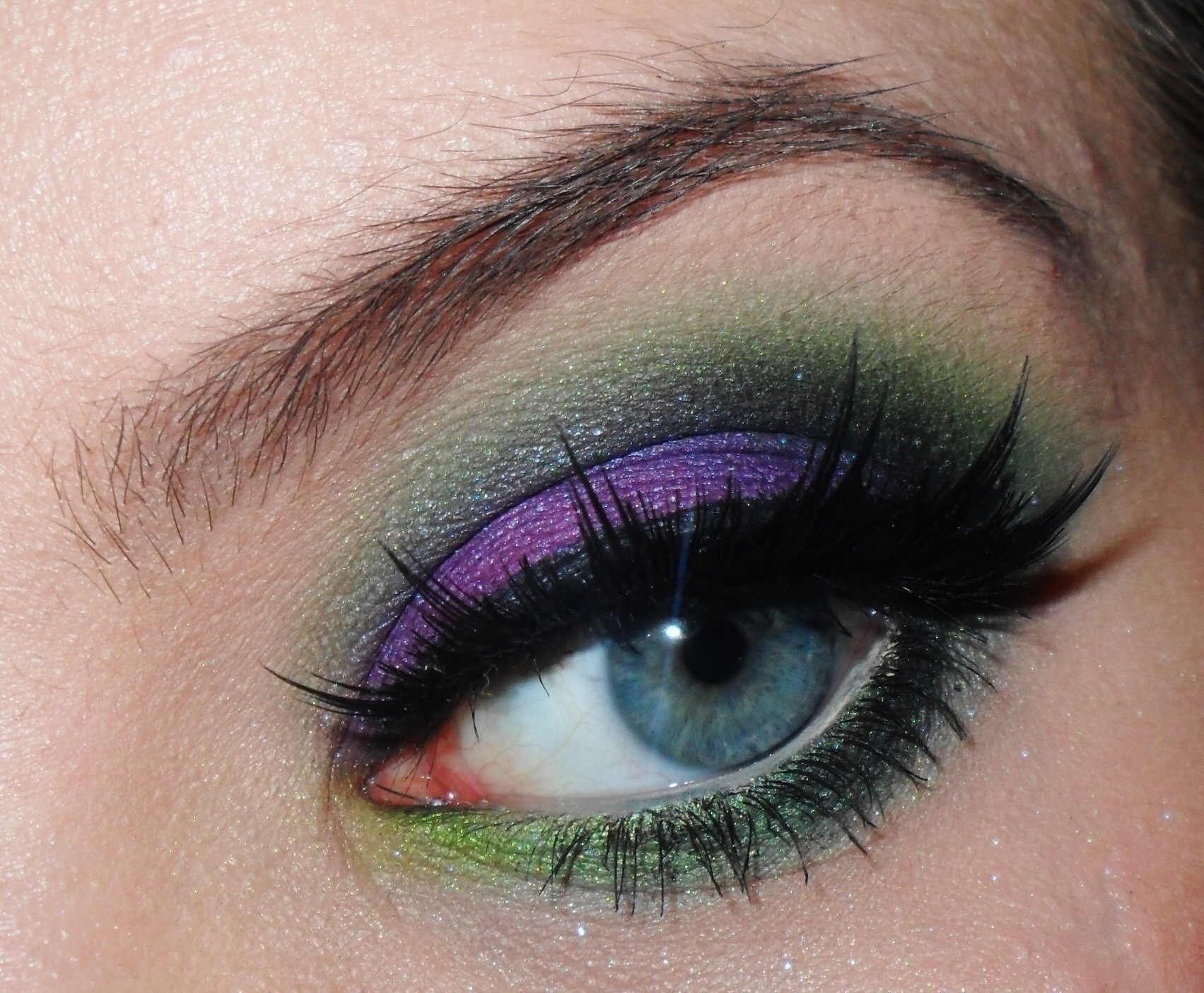 Maleficent Eye Makeup Maleficent How To Create A Purple Eye Makeup Look Beauty On Cut