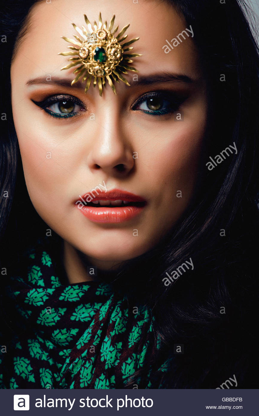 Muslim Eye Makeup Beauty Eastern Real Muslim Woman With Jewelry Close Up Bride With