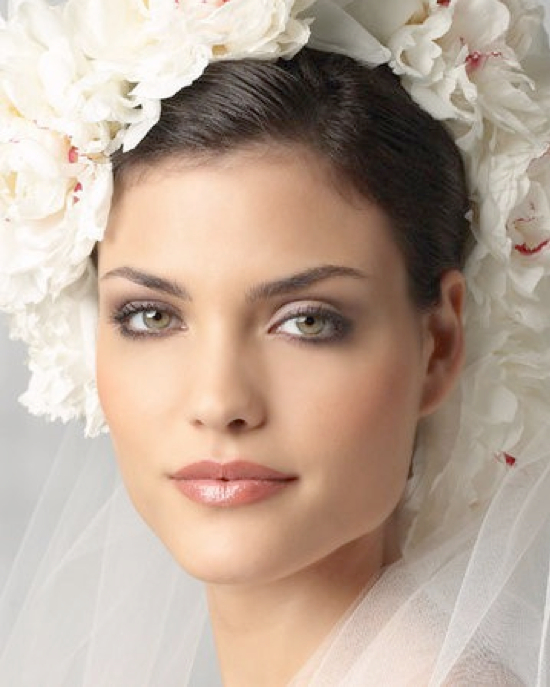 Natural Wedding Makeup For Green Eyes Wedding Makeup Looks Weddings Lilly