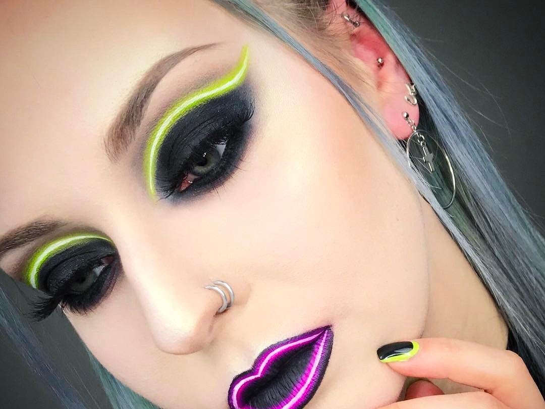 Neon Eye Makeup How To Do The Neon Makeup Trend Teen Vogue