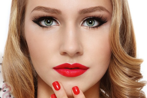 Pale Skin Eye Makeup Makeup Tips For Fair Skin And Dark Hair