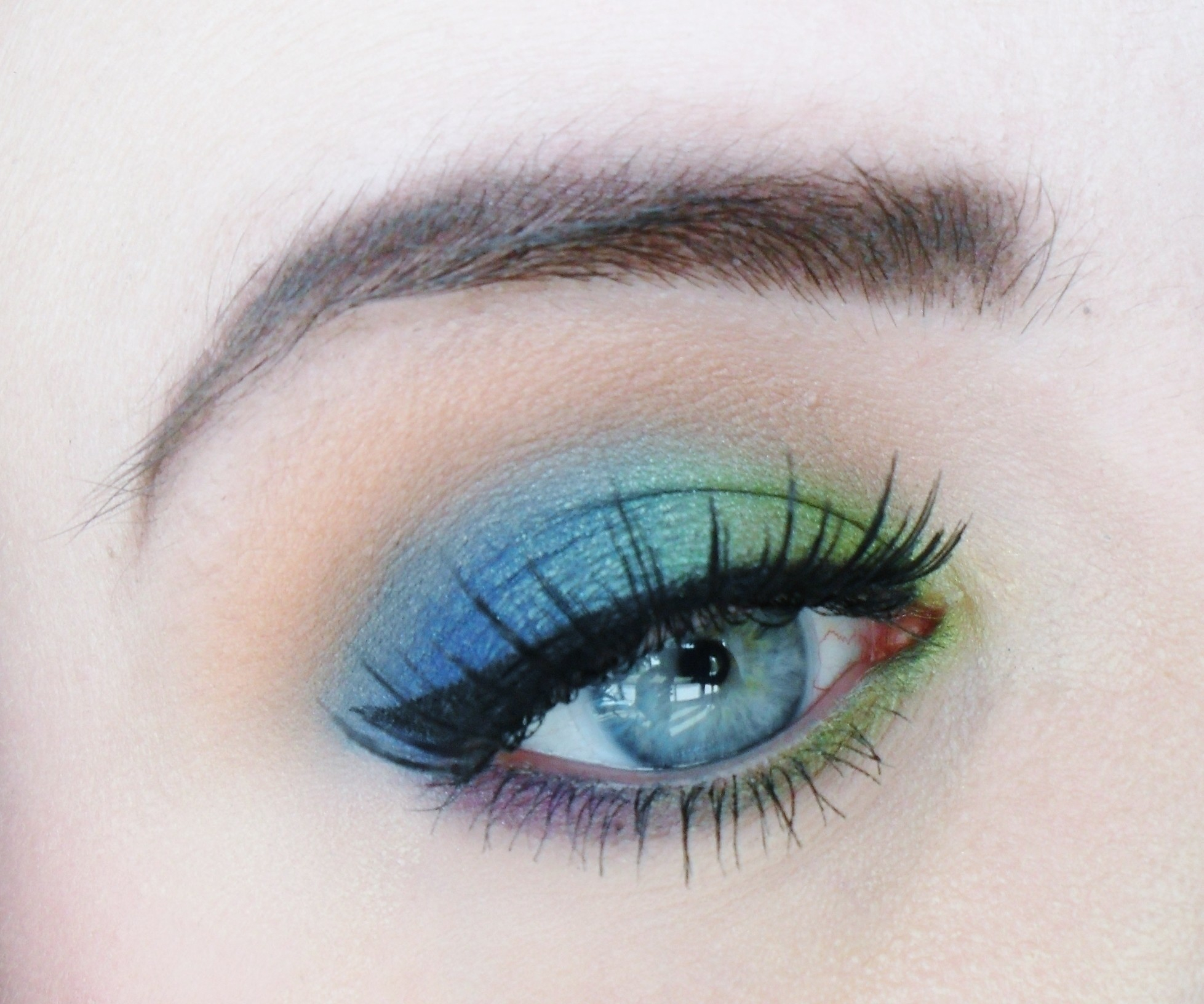 Peacock Eye Makeup Peacock How To Create A Makeup Look Beauty On Cut Out Keep