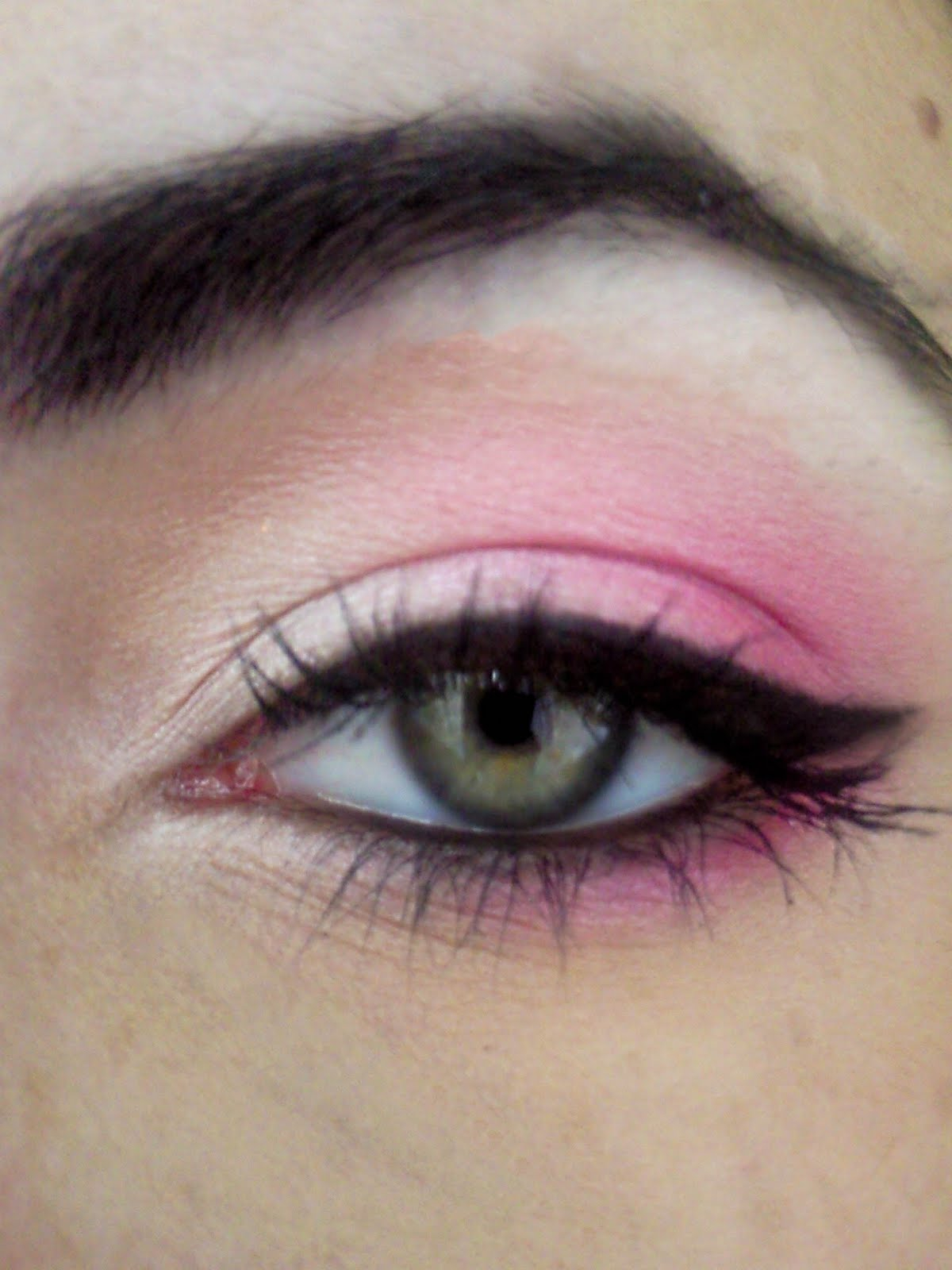 Pink Eye And Makeup Makeup And Art Freak Pink Eye Makeup