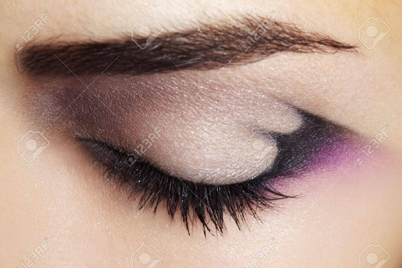 Purple Eye Makeup Purple Eye Makeup Beautiful Eye Makeup Close Up