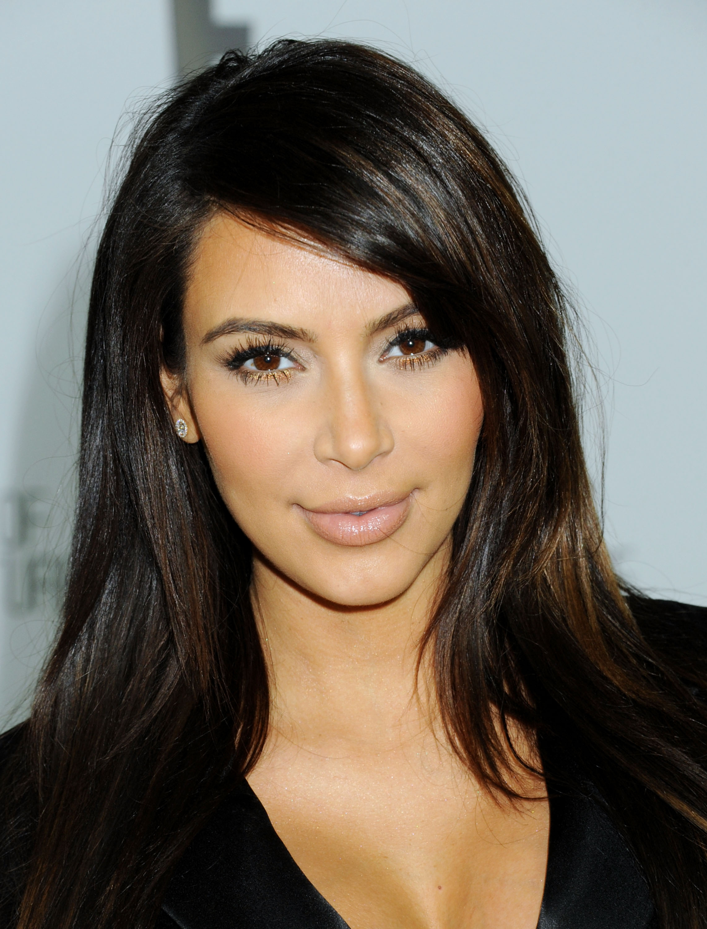Smokey Cat Eye Makeup Steps Kim Kardashian Smokey Eye How To Stylecaster