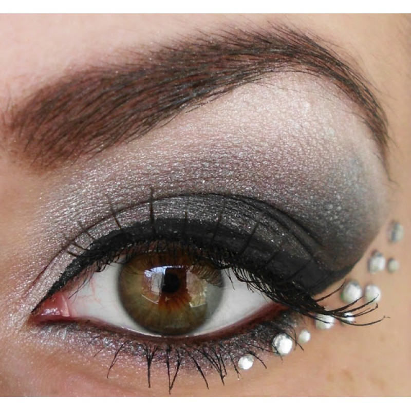 Smokey Eye Cheer Makeup Get The Look Smokey Eye