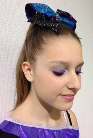 Smokey Eye Cheer Makeup What Cheer Makeup Do You Prefer Heart Of Cheer