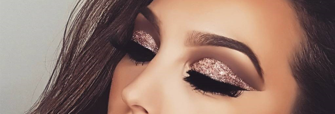 Sparkly Silver Eye Makeup All That Glitters Glitter Eye Makeup Amr Hair Beauty