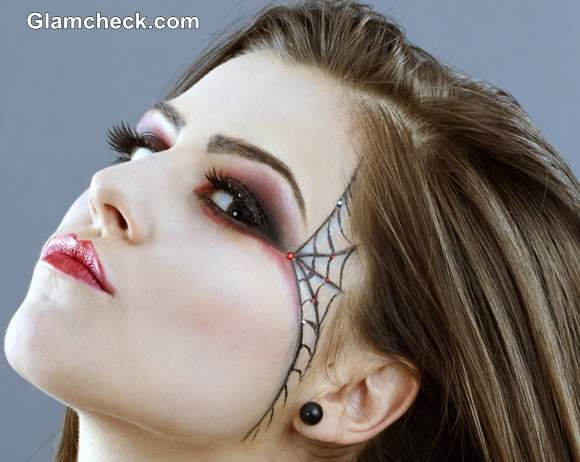 Spider Web Makeup On Eyes Last Miinute Sexy Witch Halloween Makeup