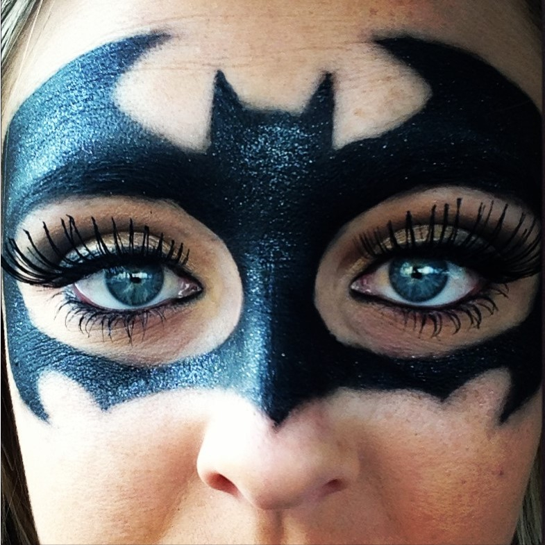 Superhero Eye Makeup Dummy Proof Halloween Makeup Ideas Glam Gowns Blog