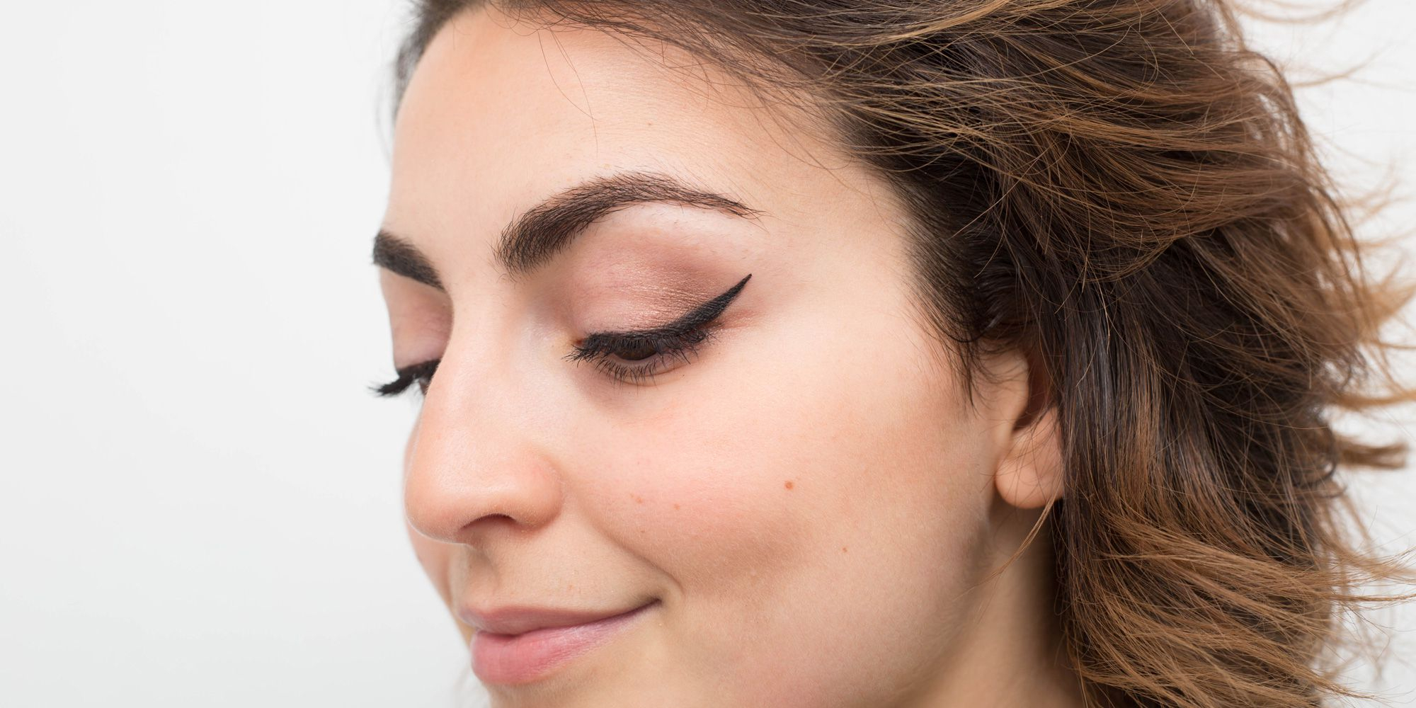 White Makeup In Corner Of Eye 22 Genius Eyeliner Hacks Every Woman Needs To Know