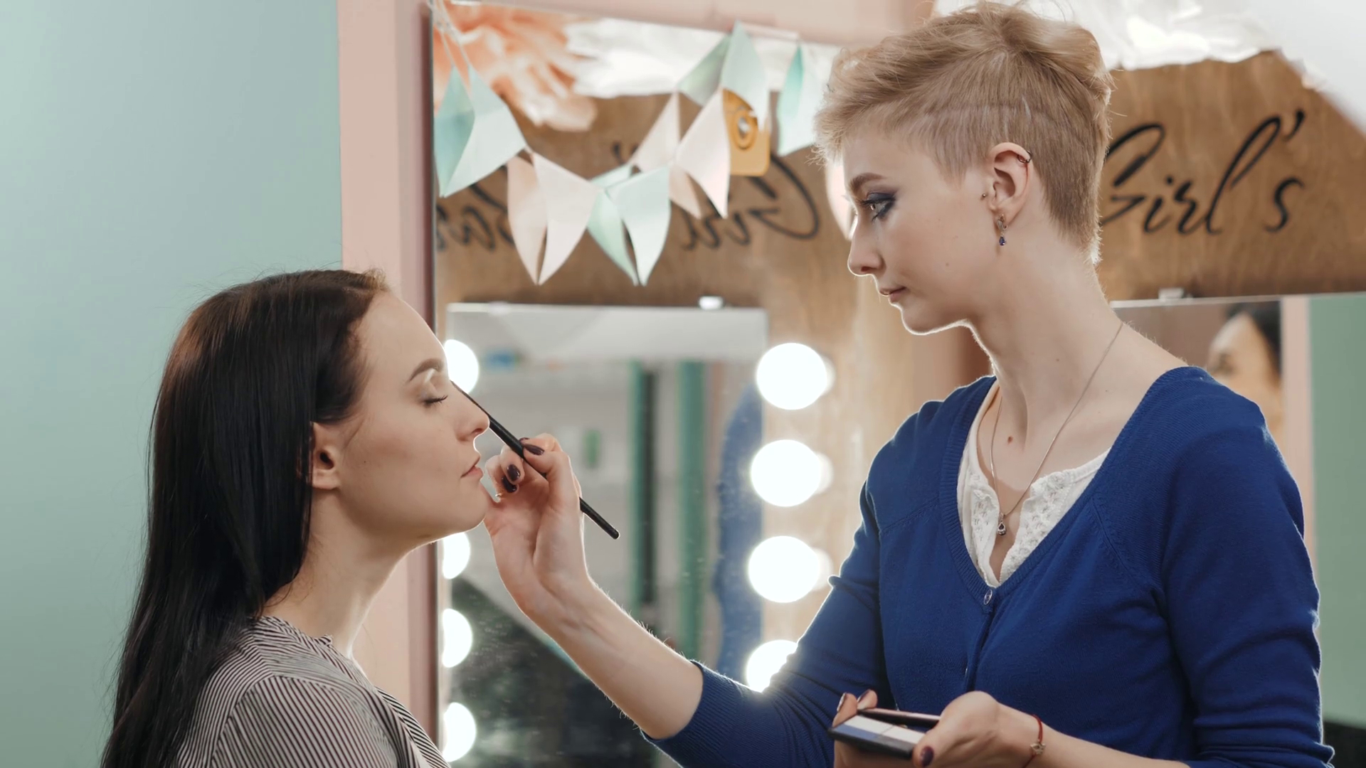 White Makeup In Corner Of Eye Make Up Close Up Artist Applying White Eyeshadow In The Corner Of